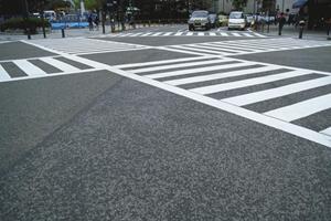 自動車の車検を専門に行っている店