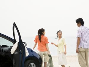 各カードなどの紹介サイトを簡潔に見ることができます