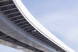 車検はカー用品店と専門店どちらが良いか