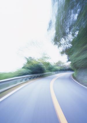 フォークリフトのロールクランプの特徴