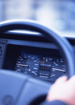 シンプルな見積もりで地域最低の車検料金